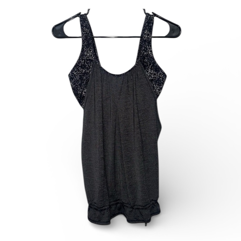 Lululemon Run Times Tank Heather Gray Black‎ Active Sports Bra Size: 8